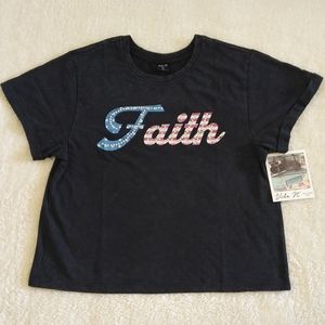 Vibe N' "Faith"🙏 Graphic Tee - NWT